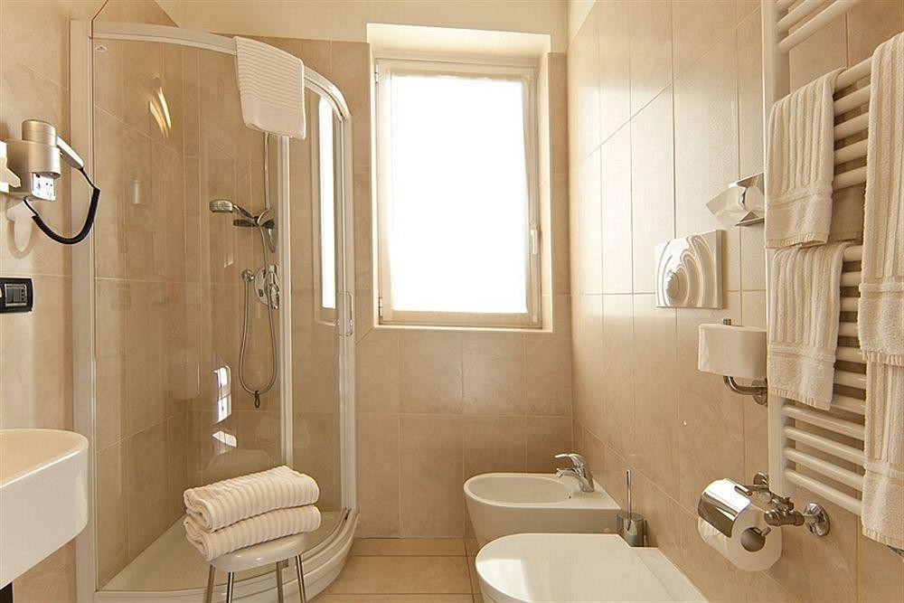 Hotel Fiera Milano Rho Dış mekan fotoğraf
